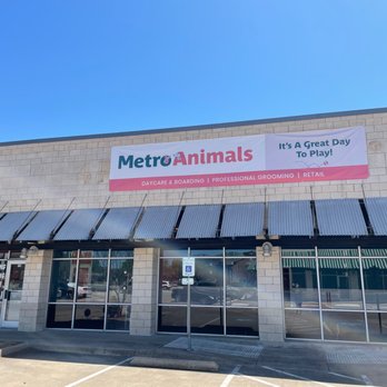 Metro Animals - the storefront - Pet Groomers Near Me - Plano, Texas Metro Animals - the storefront - Pet Groomers Near Me - Plano, Texas