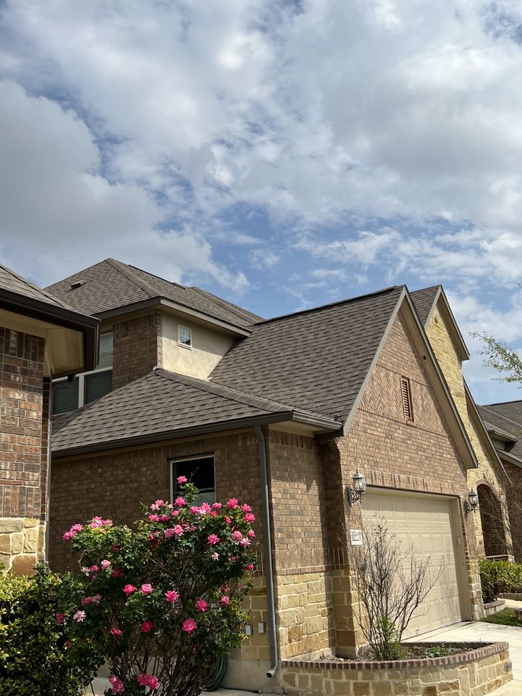 Slide of Bob Townsend Roofing