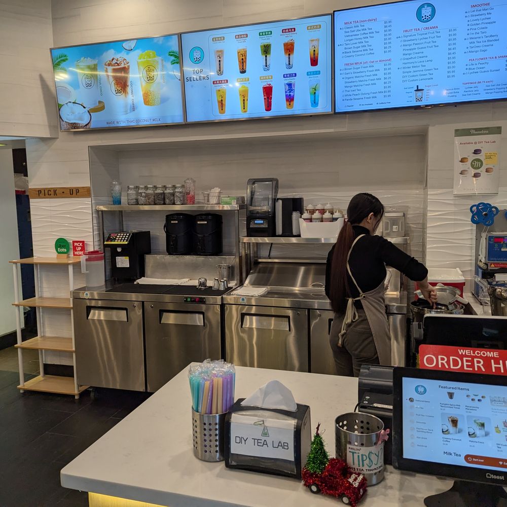 DIY Tea Lab - Mill Creek - Interior - Bubble Tea Near Me - Mill Creek, Washington DIY Tea Lab - Mill Creek - Interior - Bubble Tea Near Me - Mill Creek, Washington