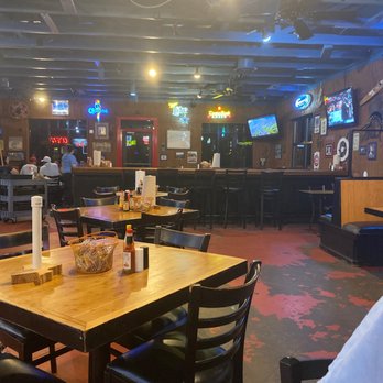 Fish Shack - Seating area. - Seafood Near Me - Richardson, Texas Fish Shack - Seating area. - Seafood Near Me - Richardson, Texas