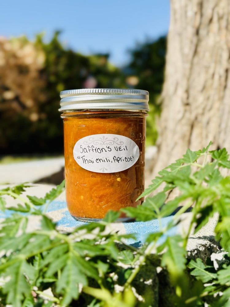 Alt Mama's Solstice Pantry Logo