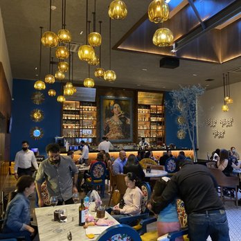 Lorenza - Inside Decor-stunning! - Mexican Near Me - Tijuana, BCN