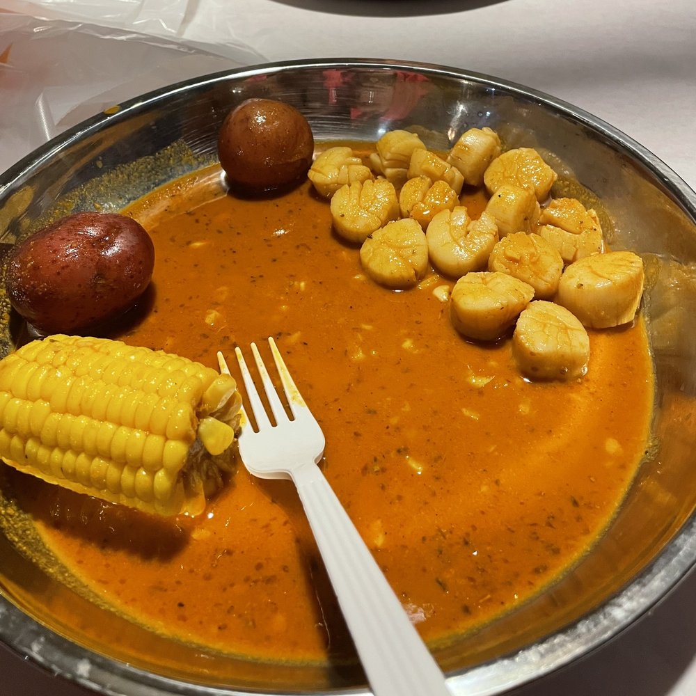King Crab - Behold! A "pound" of scallops. $25 - Seafood Near Me - Orlando, Florida King Crab - Behold! A "pound" of scallops. $25 - Seafood Near Me - Orlando, Florida