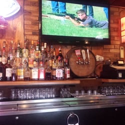 EJ's Bar - On and off sale