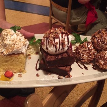 Pappasitos Cantina - The dessert boat! - Tex-Mex Near Me - Houston, Texas Pappasitos Cantina - The dessert boat! - Tex-Mex Near Me - Houston, Texas