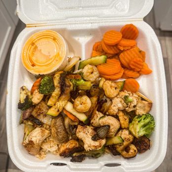 Kimono Authentic Japanese Restaurant - Shrimp and Chicken and Shrimp Combo - Japanese Near Me - Welcome, North Carolina Kimono Authentic Japanese Restaurant - Shrimp and Chicken and Shrimp Combo - Japanese Near Me - Welcome, North Carolina