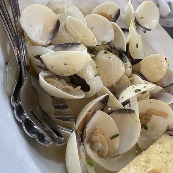 Settlers Bay Lodge - Steamed clams! - Steakhouses Near Me - Wasilla, Alaska Settlers Bay Lodge - Steamed clams! - Steakhouses Near Me - Wasilla, Alaska