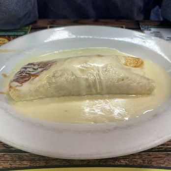 Mi Casa - Chicken Burrito w/ Cheese Sauce - Mexican Near Me - Hartville, Ohio Mi Casa - Chicken Burrito w/ Cheese Sauce - Mexican Near Me - Hartville, Ohio