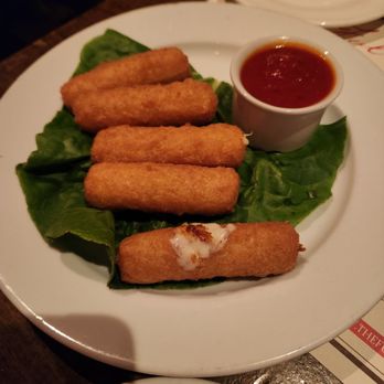 The Full Shilling - Mozzarella sticks - Pubs Near Me - New York, New York The Full Shilling - Mozzarella sticks - Pubs Near Me - New York, New York