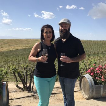 Temecula Limo Wine Tasting - Limos Near Me - Temecula, California Temecula Limo Wine Tasting - Limos Near Me - Temecula, California