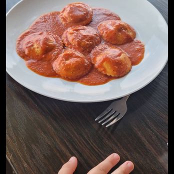 La Pasta - Cheese raviolis my son's favorite - Italian Near Me - Lynwood, California