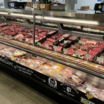 Oliver's Market - Grocery Near Me - Windsor, California