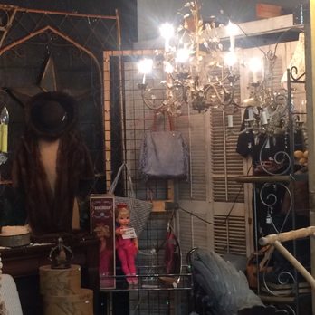 Forget Me Not Antiques - Antiques Near Me - Riverside, California