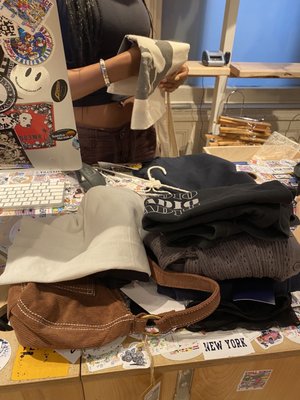 Brandy Melville - Flagship by null