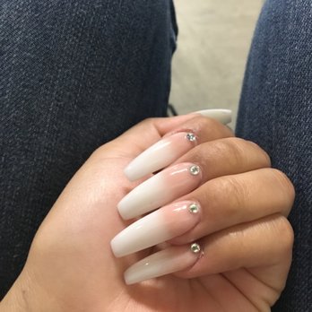 Easy Nails And Spa - Nail Salons Near Me - Montebello, California