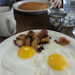 Girls Cafe - Food made with love. When you come in these ladies make you feel like family. :)