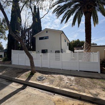 Pro Vinyl Fencing - Fences & Gates Near Me - Burbank, California Pro Vinyl Fencing - Fences & Gates Near Me - Burbank, California
