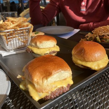 Little Bad Wolf - Little Burgers Burger - American Near Me - Chicago, Illinois