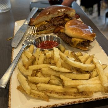 The Foxtail - Bacon cheese burger - Mediterranean Near Me - Madison, Mississippi The Foxtail - Bacon cheese burger - Mediterranean Near Me - Madison, Mississippi