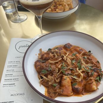Poeta - Cocktail - Game of wits w/ gnocchi + lamb confit - Italian Near Me - Austin, Texas Poeta - Cocktail - Game of wits w/ gnocchi + lamb confit - Italian Near Me - Austin, Texas