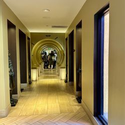Panda Inn - Hallway to several dinning areas