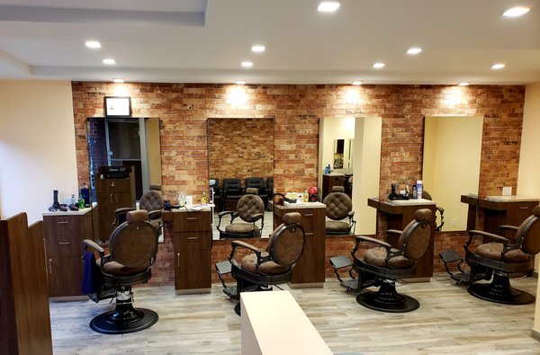 Best in Class Barbershop by null