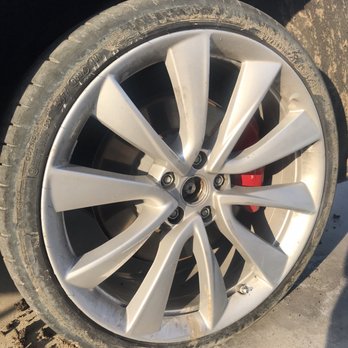Ge Tire Service - Tire with mud - Tires Near Me - McFarland, California Ge Tire Service - Tire with mud - Tires Near Me - McFarland, California