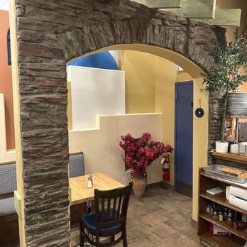 It's Greek To Me - Greek Near Me - Fort Lee, New Jersey