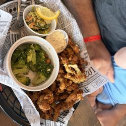 Whole belly clams