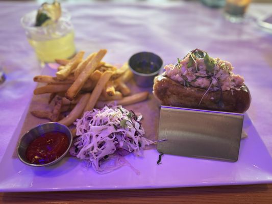 Pesca Coastal Classics and Boozy Cocktails by null