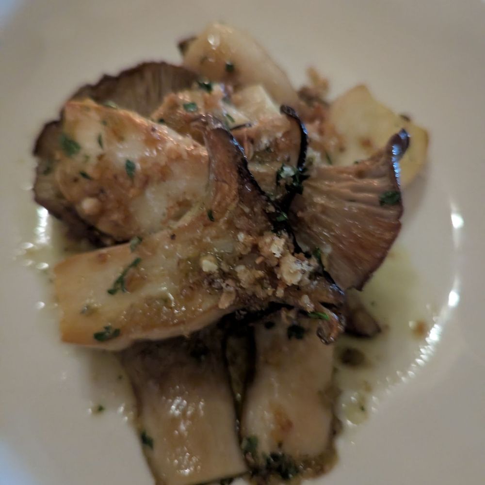 Ox Bar & Hearth - New American Near Me - Chicago, Illinois