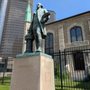 Photo of George Washington Sculpture