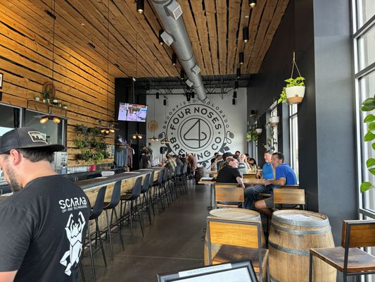 4 Noses Brewing Company by null