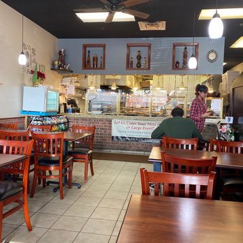 Amalfi Pizza - Pizza Near Me - Newark, Delaware