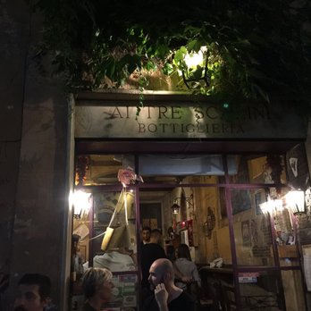 Ai Tre Scalini - Great decor - Wine Bars Near Me - Rome, RM