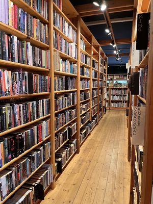 Pelican Bay Books & Coffeehouse