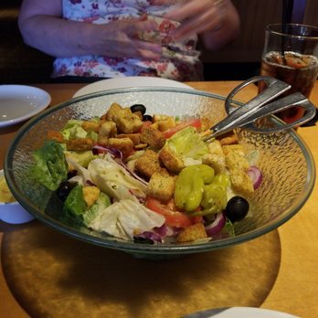 Olive Garden Italian Restaurant - Yummy salad - Italian Near Me - Mansfield, Texas Olive Garden Italian Restaurant - Yummy salad - Italian Near Me - Mansfield, Texas