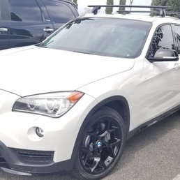 Gloss Black Powder Coat on a set of BMW x1 Wheels.