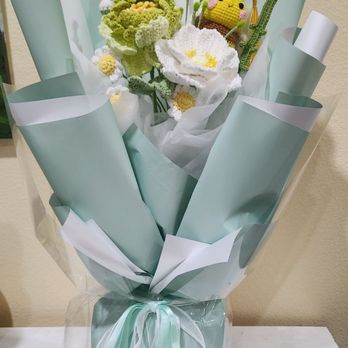 VL Floral - Graduation bouquet - Florists Near Me VL Floral - Graduation bouquet - Florists Near Me