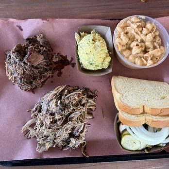 la Barbecue - The goods - Barbeque Near Me - Austin, Texas la Barbecue - The goods - Barbeque Near Me - Austin, Texas