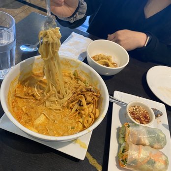 Chaba Thai Kitchen - Super good noodles!!! - Thai Near Me - San Diego, California