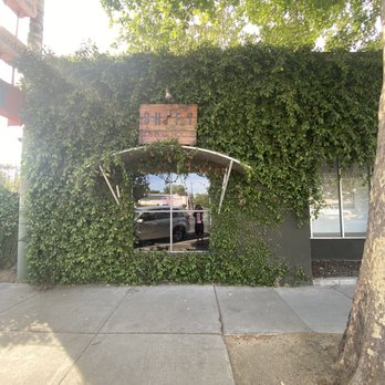 Shift Coffee House - Outside of SHIFT - Coffee & Tea Near Me - Sacramento, California