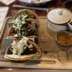 Los Agaves Grill - Tacos de Chorizo (too dry this time)