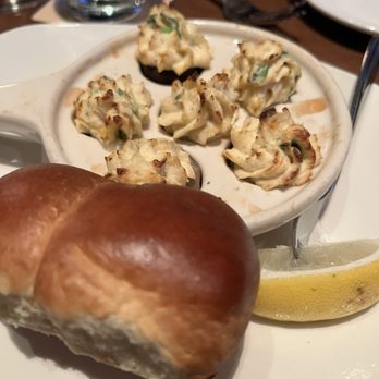 The Keg Steakhouse + Bar - Steakhouses Near Me - Toronto, Ontario