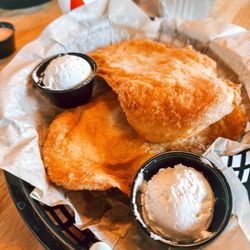 R&R BBQ - Rocky Mountain Scones