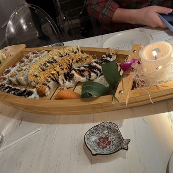 Yaki Sushi - Sushi boat - Sushi Bars Near Me - Chantilly, Virginia Yaki Sushi - Sushi boat - Sushi Bars Near Me - Chantilly, Virginia