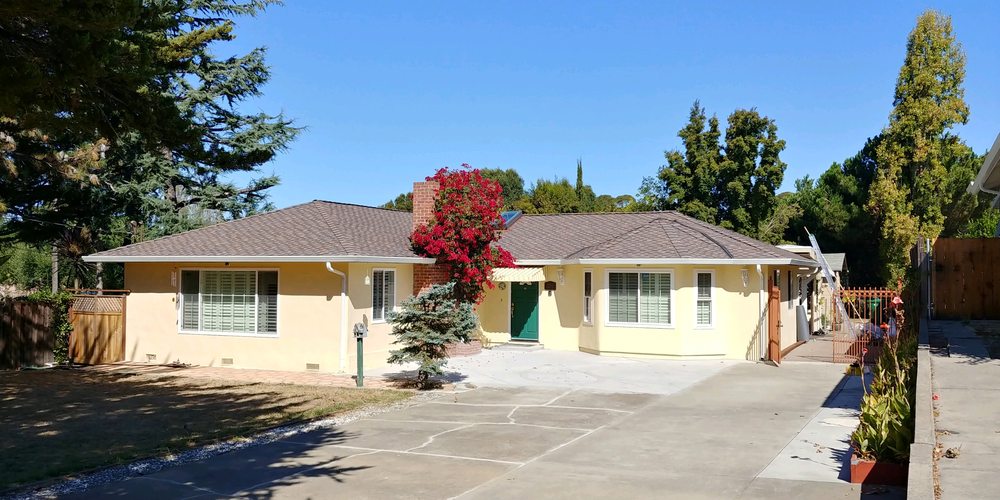 Slide of Tommy Roofing Consultant