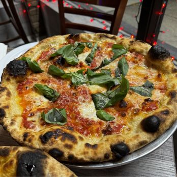 APIZZA - Updated February 2026 - 80 Photos & 44 Reviews - 8424