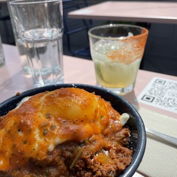 Lonesome Rose - Logan Square - Chorizo breakfast bowl - Bars Near Me - Chicago, Illinois Lonesome Rose - Logan Square - Chorizo breakfast bowl - Bars Near Me - Chicago, Illinois