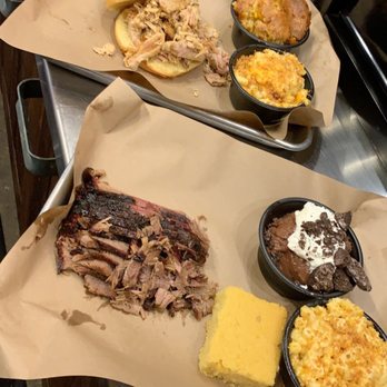 Mission BBQ - brisket and chicken sandwich try the awesome pudding! - Barbeque Near Me - Boynton Beach, Florida Mission BBQ - brisket and chicken sandwich try the awesome pudding! - Barbeque Near Me - Boynton Beach, Florida